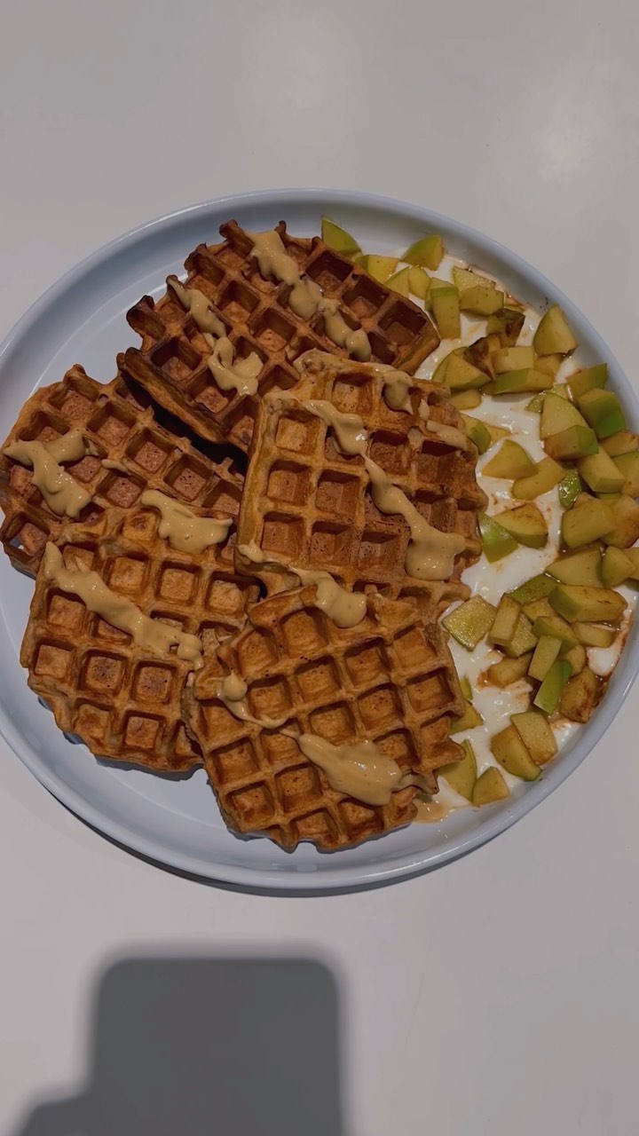 Apple Cinnamon Waffles