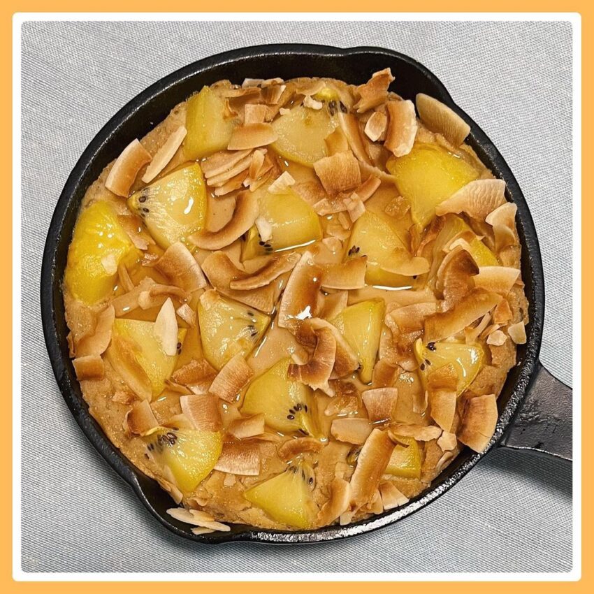 Kiwi & Coconut Baked Oats