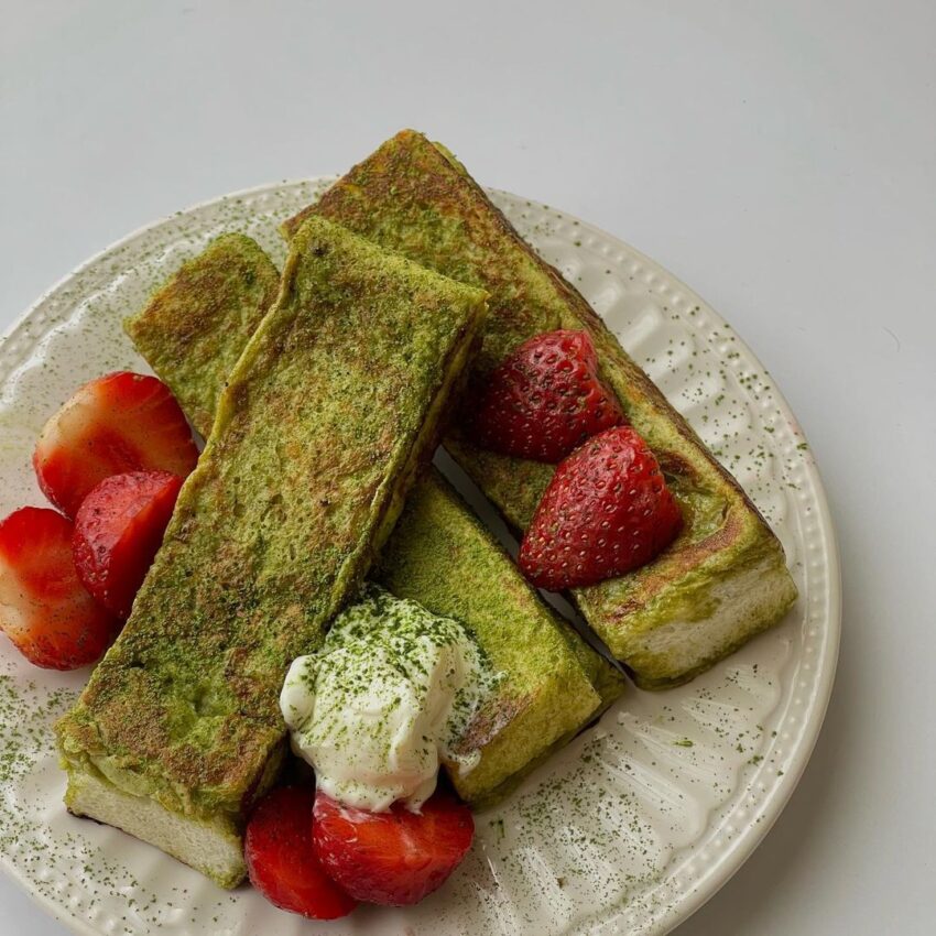 Matcha Cream Cheese French Toast Sticks