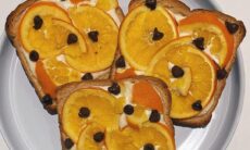 Orange & Chocholate Yogurt Custard Toast