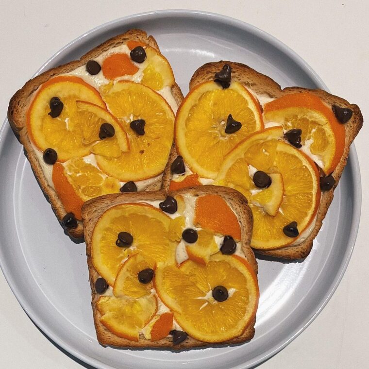 Orange & Chocholate Yogurt Custard Toast