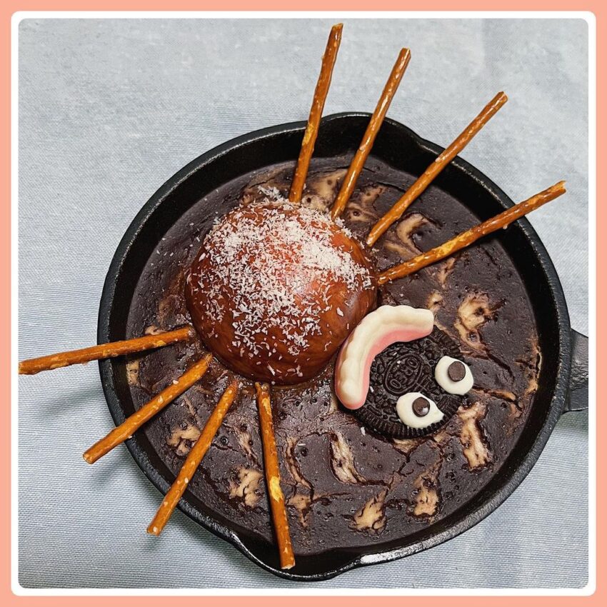 Spider Apple Skillet