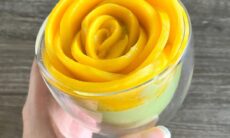 Avocado Smoothie With Mango Flower