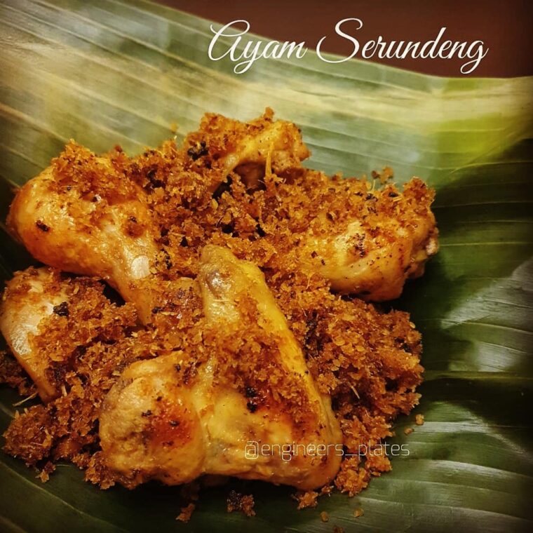 Ayam Serundeng ( Fried Chicken With Shredded Coconut )