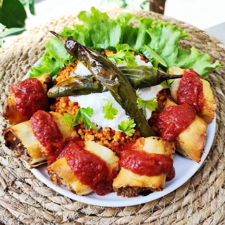 Beyti Kebab (Grilled Meat Wrapped In Flatbread)