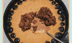 Blueberry Chocolate Cheesecake Proats