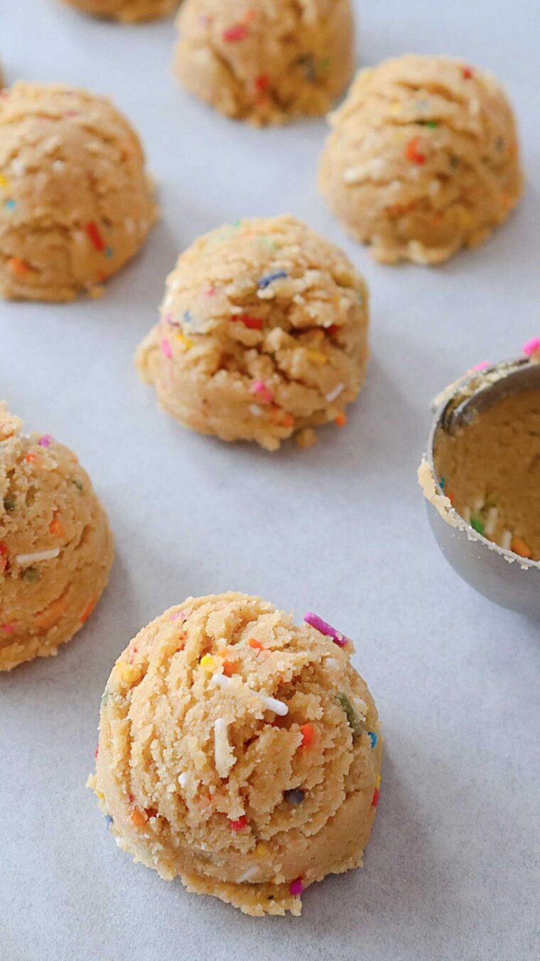 Cake Batter Collagen Energy Bites