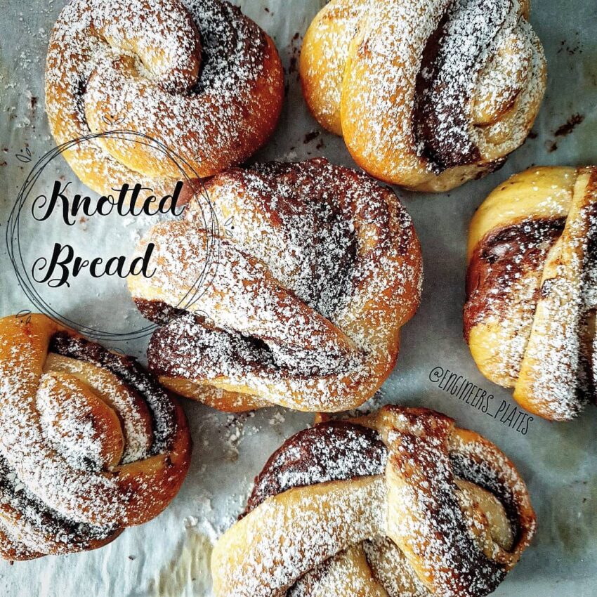 Knotted Bread