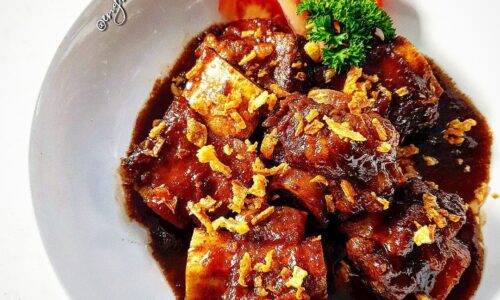 Krengsengan Iga Sapi (Sweet Caramelised Beef Ribs)