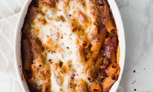 One-pot Pasta Bake With Spinach, Sun Dried Tomatoes And 3 Cheese