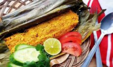 Pepes Ikan Tahu (Grilled Wrapped Fish Tofu)