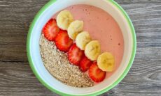 Pink Smoothie Bowl
