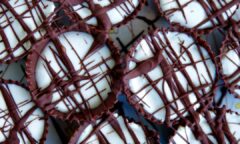 Salted Caramel Chocolate Cups