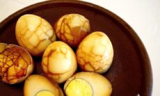 Telur Pindang (Tea Eggs)