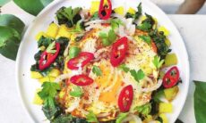 Turmeric Hash & Egg