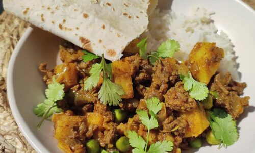 Aloo Keema (Ground Beef & Potato Curry)
