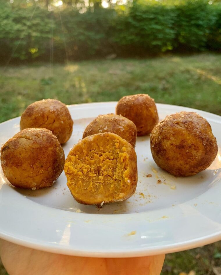 Bake Pumpkin Spice Latte Protein Poppers