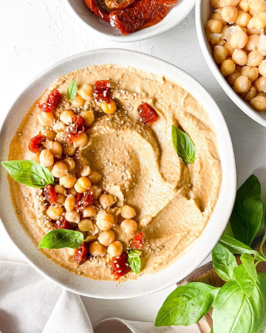 Basil And Sun-dried Tomato Hummus