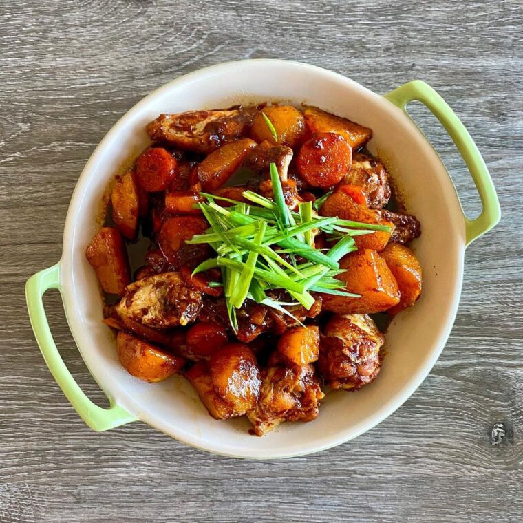 Braised Chicken Wings With Potatoes