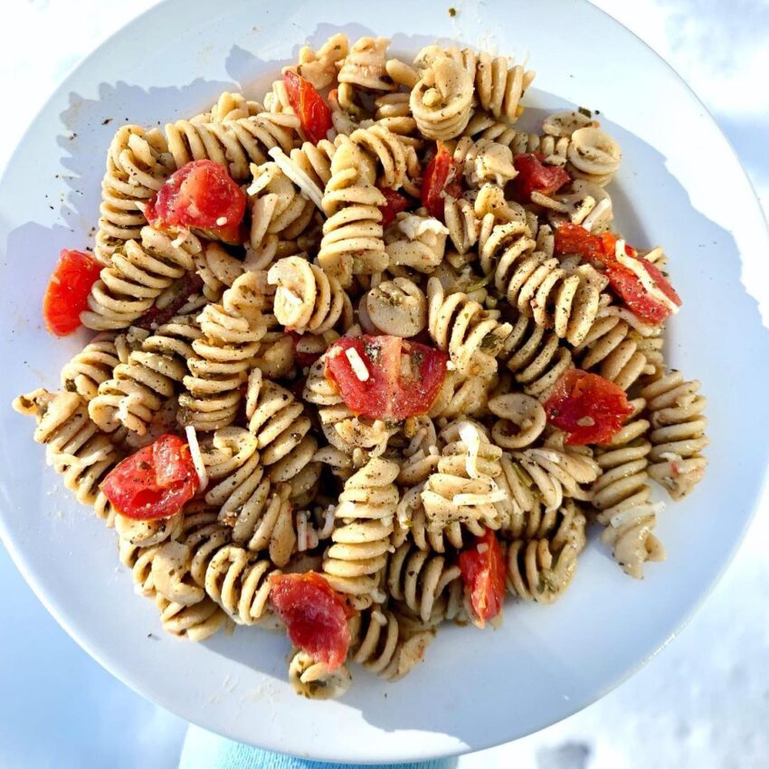 Creamy Vegan Pesto Pasta