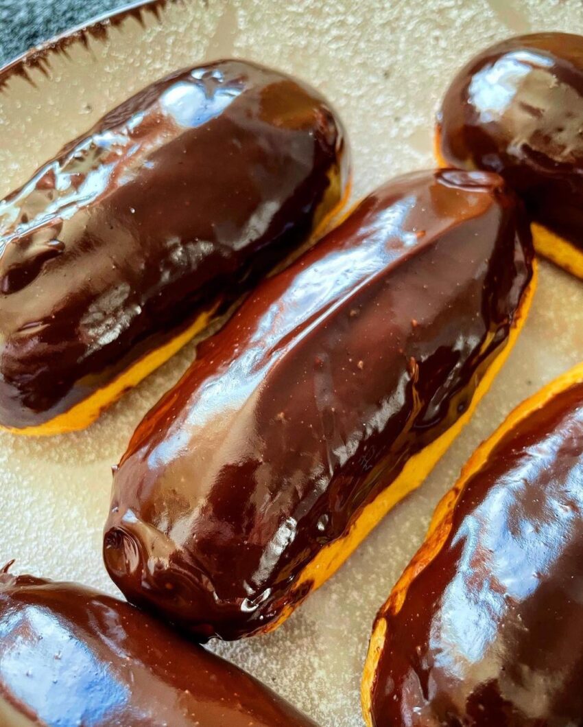Eclairs