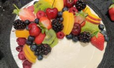 Fruity Vanilla Cheesecake
