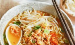 Garlic Shrimp Noodle Soup