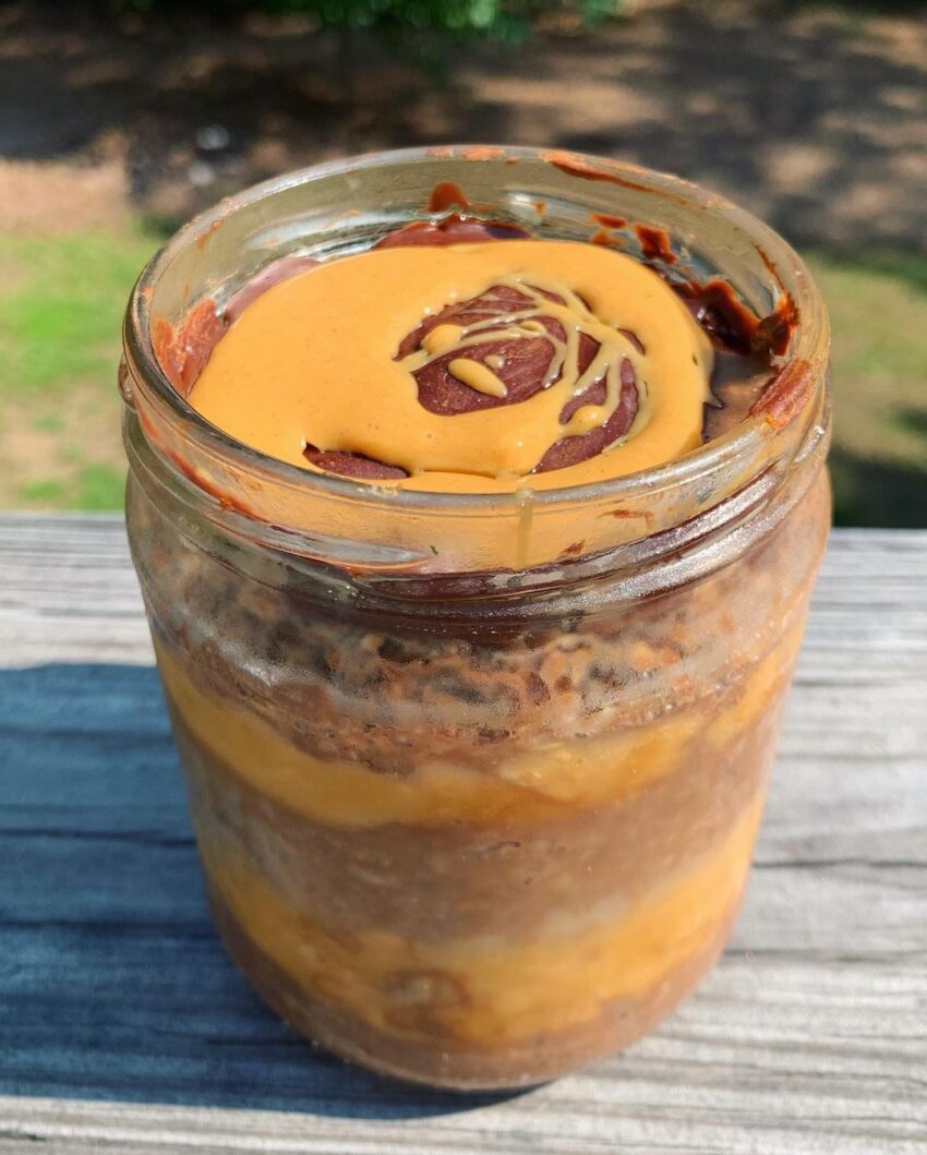 Hard Shell Chocolate Peanut Butter Overnight Proats