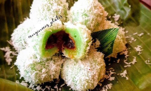 Klepon (Stuffed Glutinous Balls)
