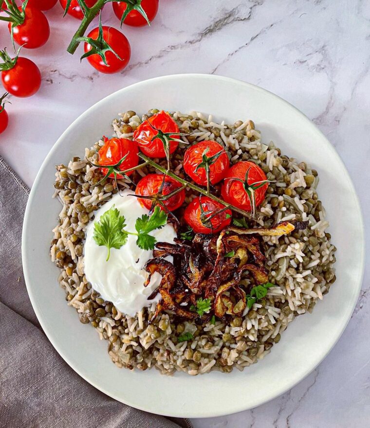 Mdardara (Lebanese Lentils And Rice With Caramelized Onions)