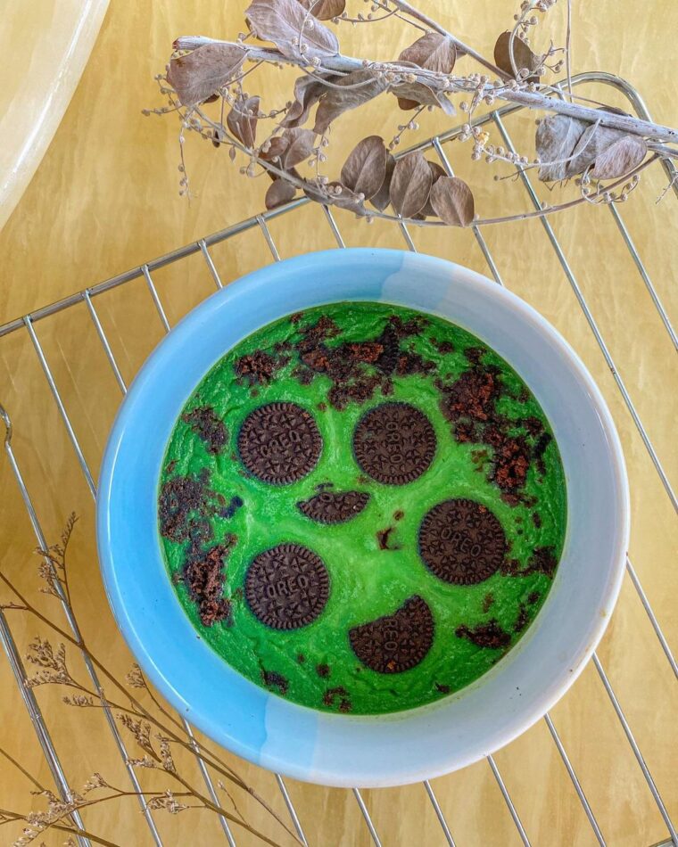 Pandan Oreo Baked Oats