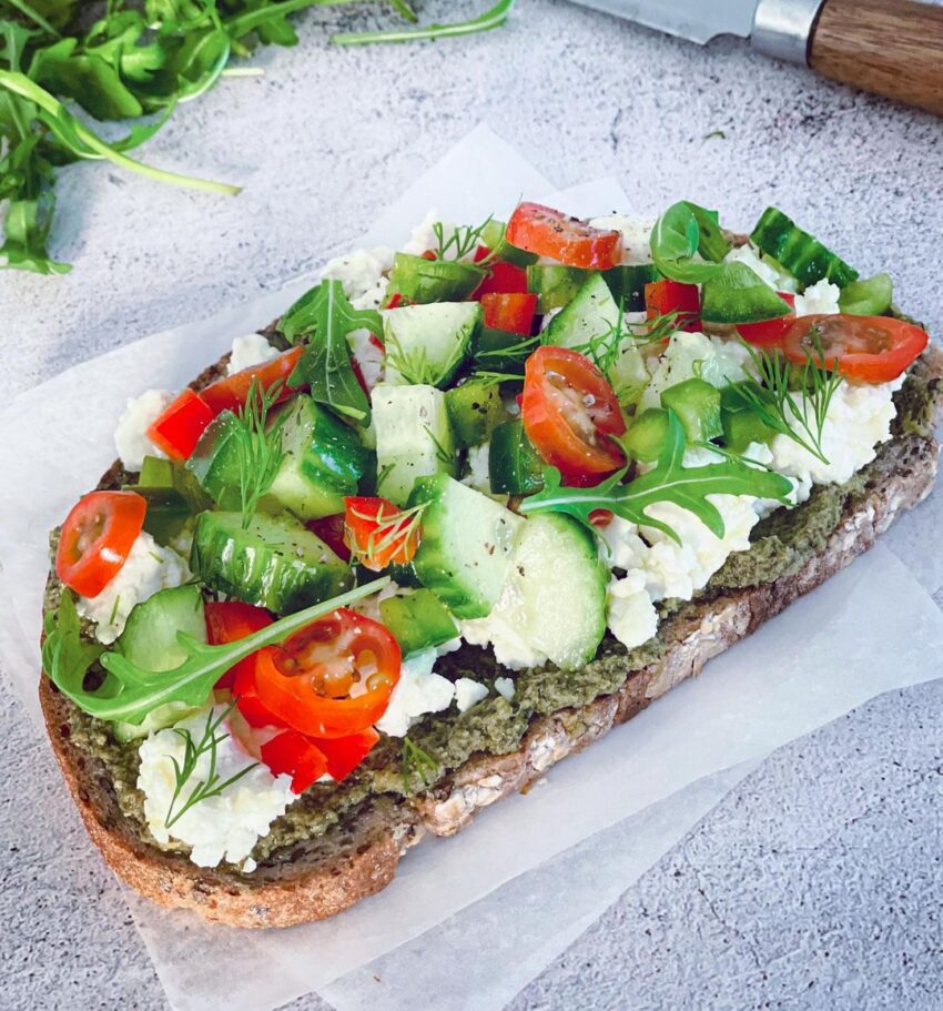 Pesto Feta Toast
