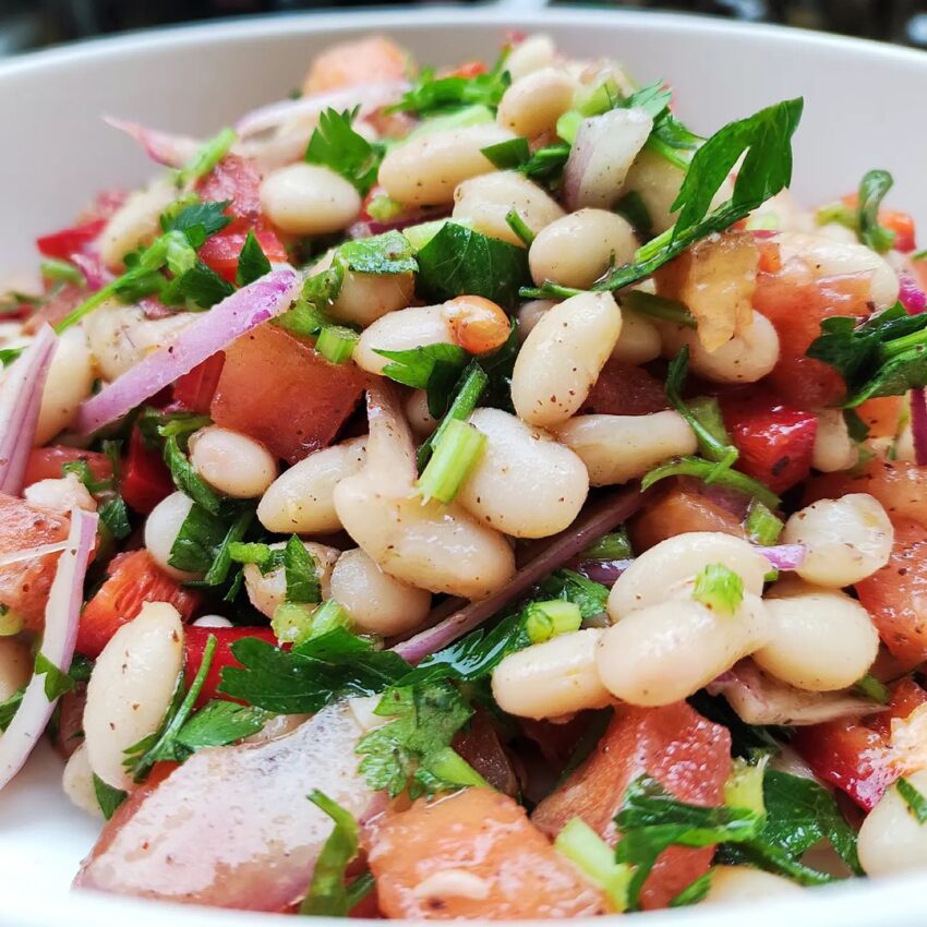 Piyaz (Turkish Bean Salad)