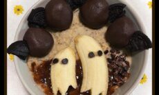 Spooky Bats Semolina Porridge