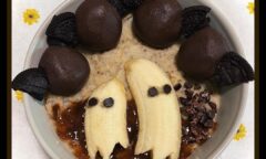 Spooky Bats Semolina Porridge