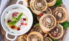 Zaatar Rolls