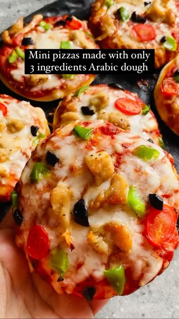 Arabic Dough Mini Pizzas