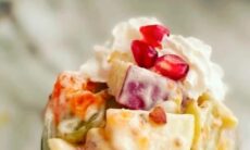 Cream Fruit Chat