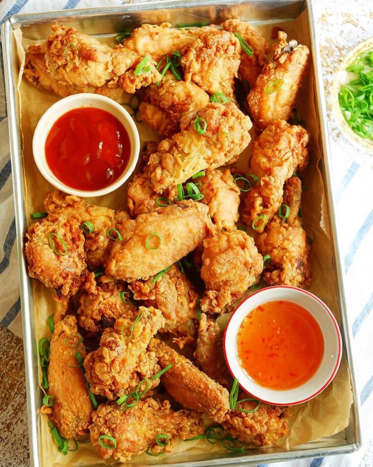 Crispy Garlic Chicken Wings