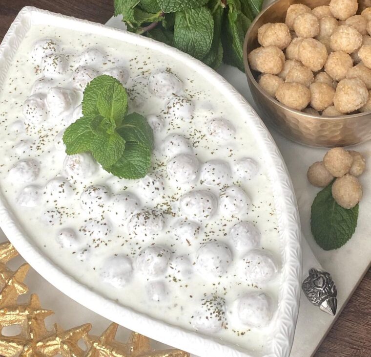 Dahareej B’laban (Cracked Wheat Bulgar Balls In Yogurt Sauce)