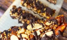 Dark Chocolate & Sea Salt Kind Bar