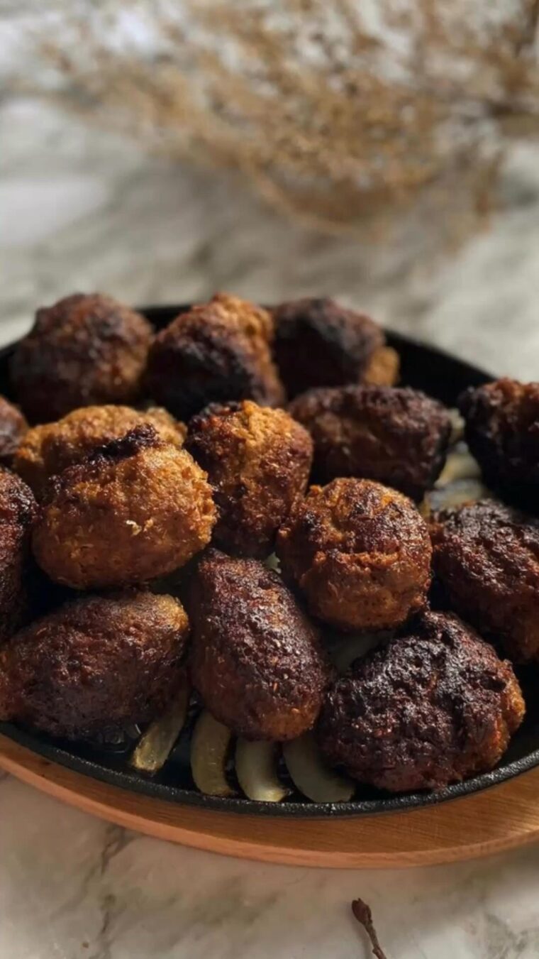 Gola Kabab
