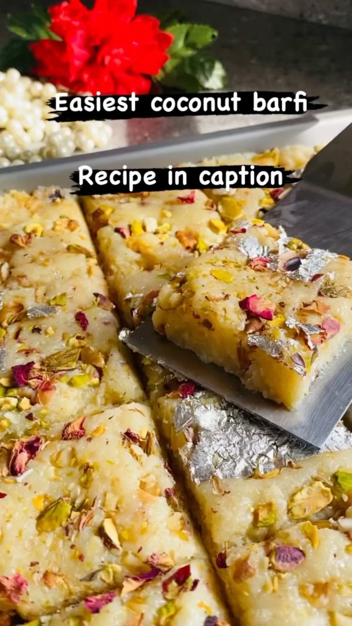 Malai Coconut Burfi Aka Milky Coconut Fudge
