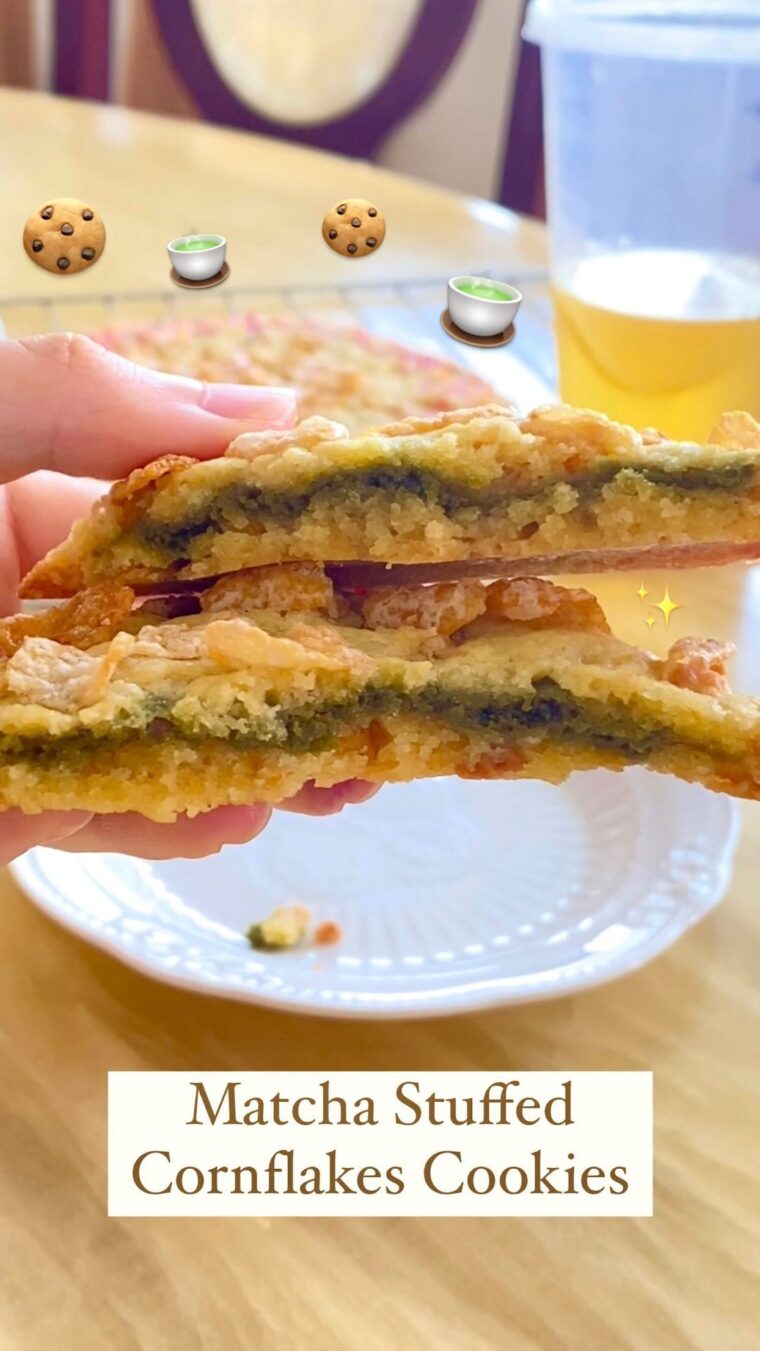 Matcha Stuffed Cornflakes Cookies