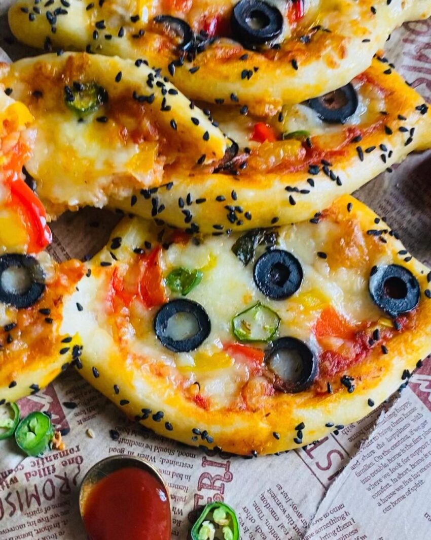 Mini Turkish Pides