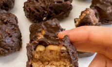 Mini Vegan Snickers Bars