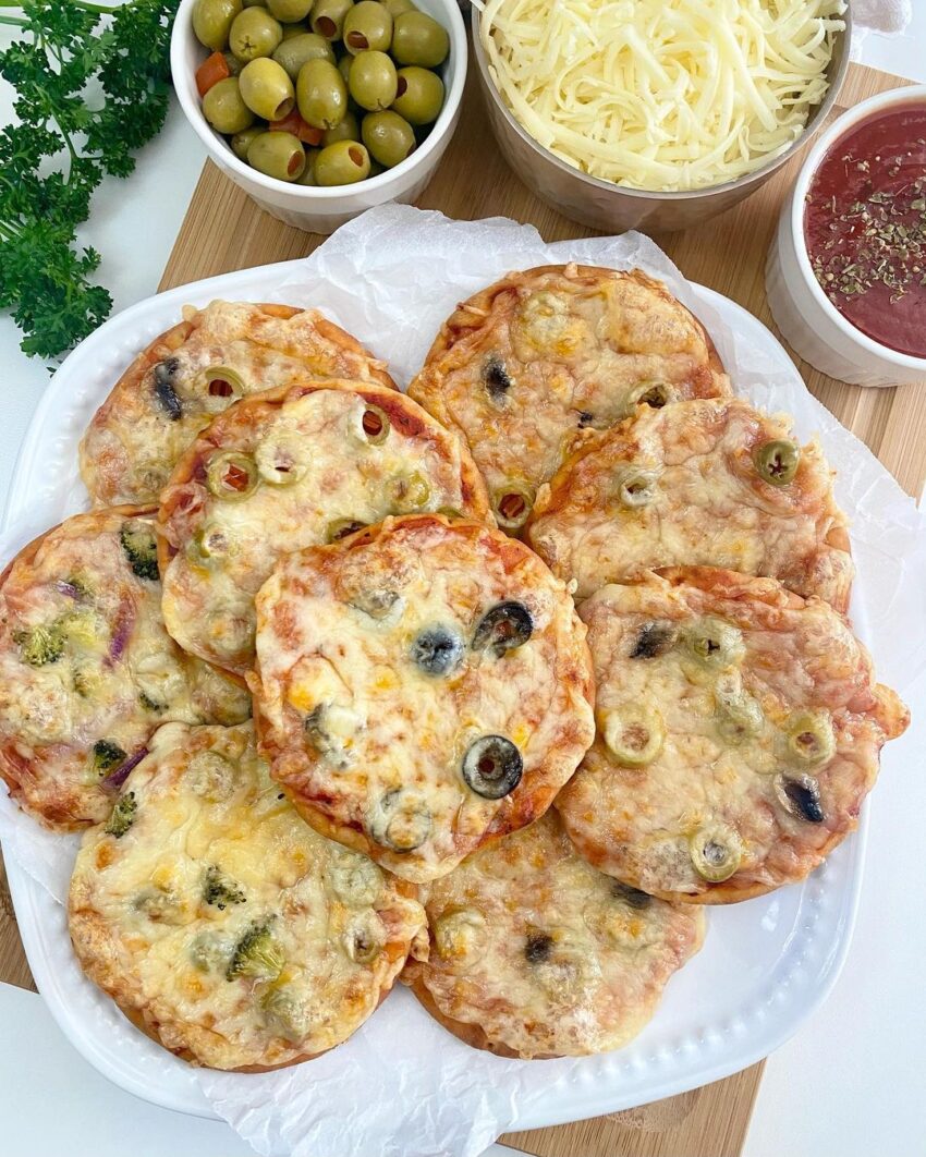 Naan Pizza