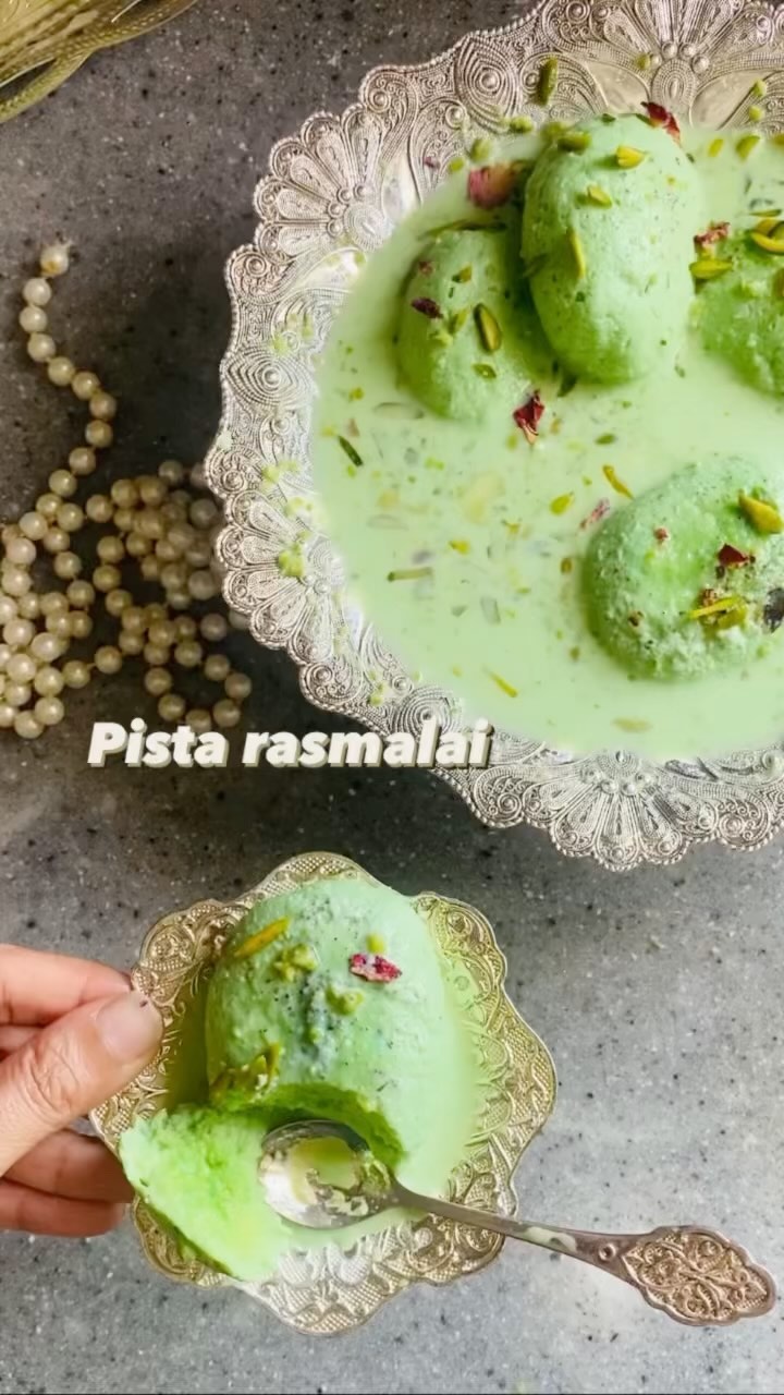 Pista Rasmalai