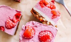 Vegan Raspberry Cheesecake Bars
