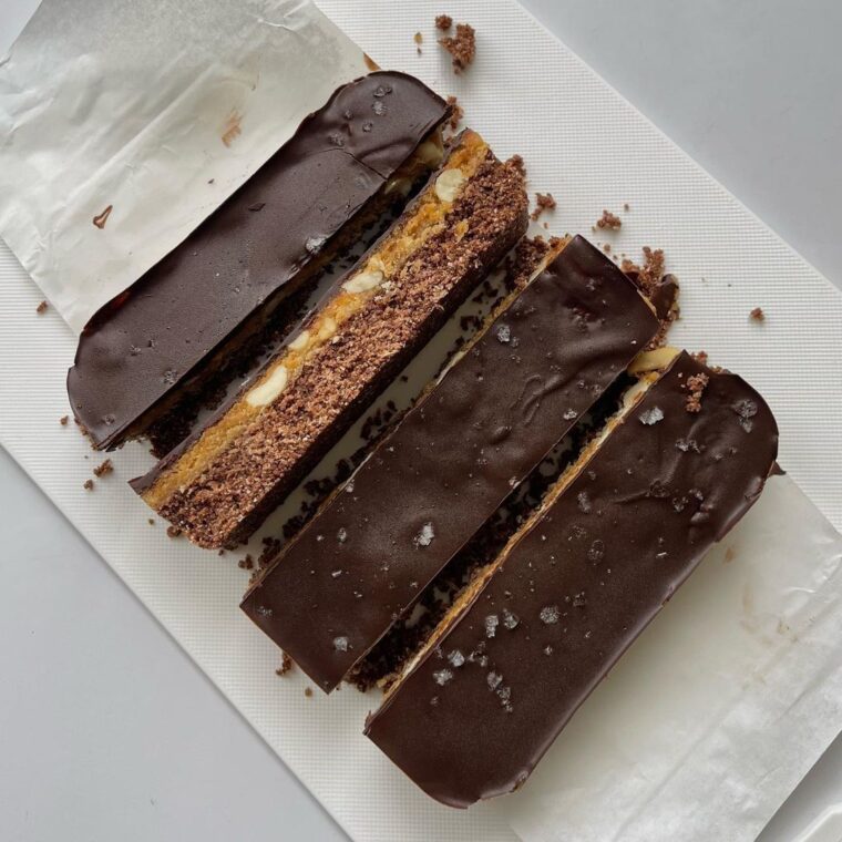 Healthy Snickers Bar